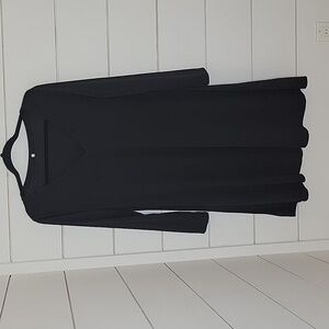 NWOT BOUTIQUE large black long sleeve knit midi dress